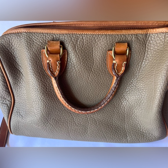 Dooney & Bourke Vintage Classic AWL Leather Shoulder Satchel Bag Taupe - Picture 4 of 10